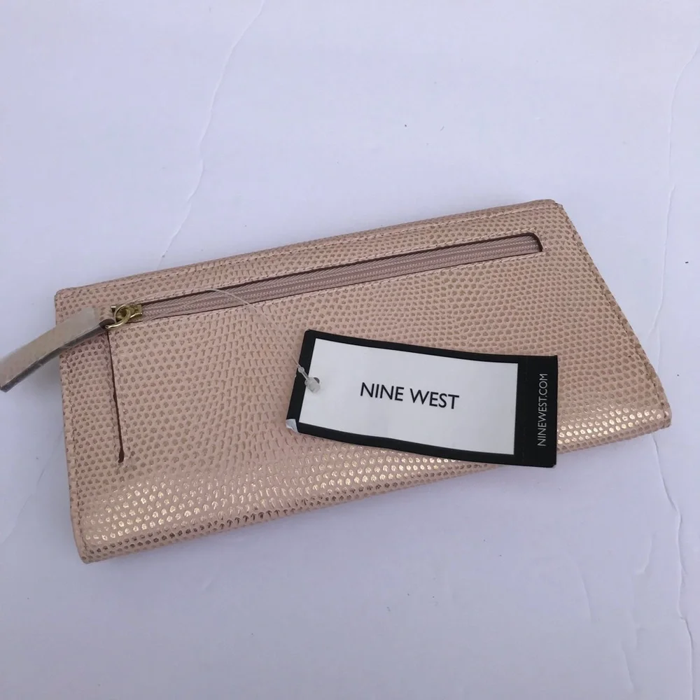 Nine West retro now